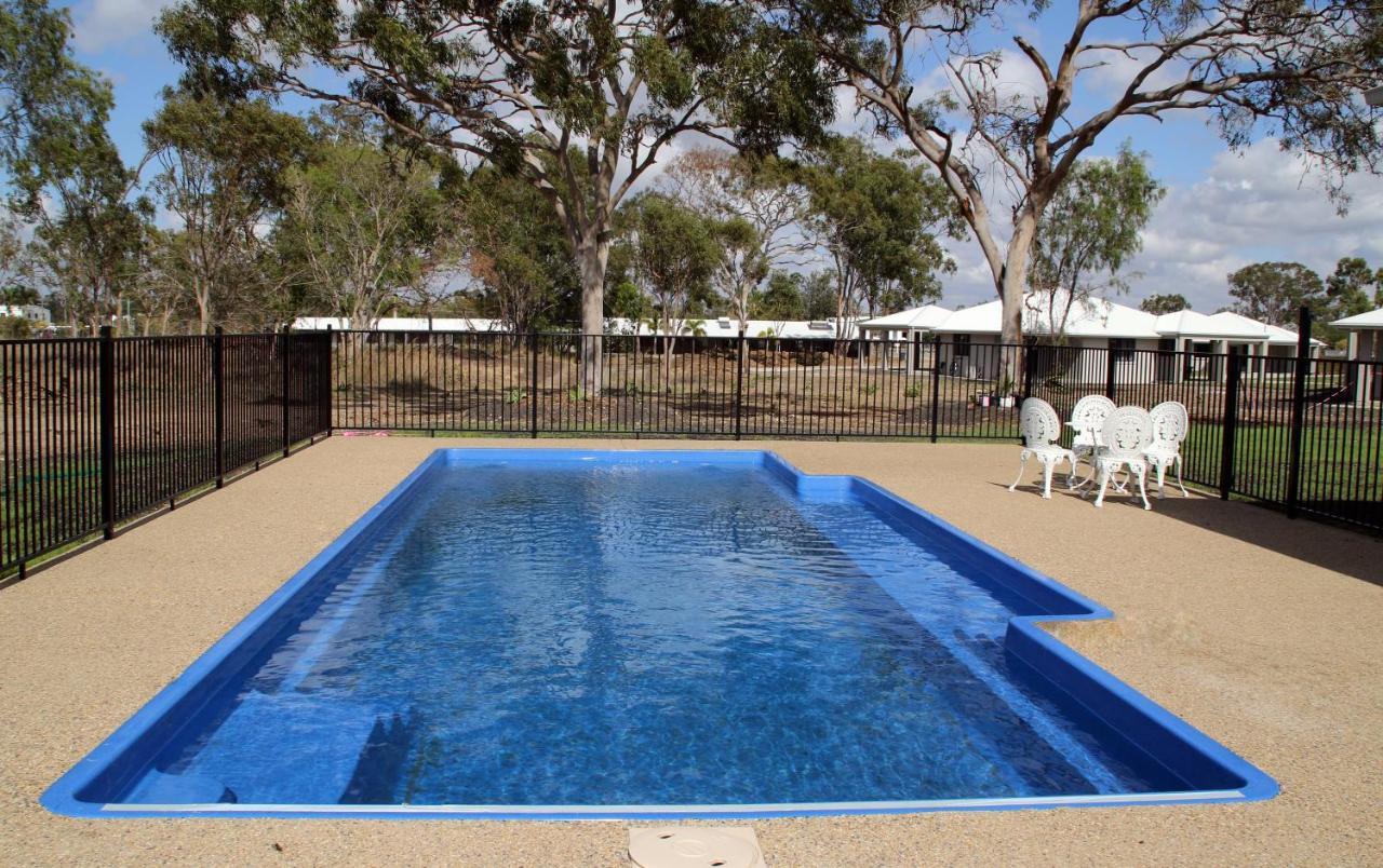 Casa Nostra Motel Rockhampton Ngoại thất bức ảnh
