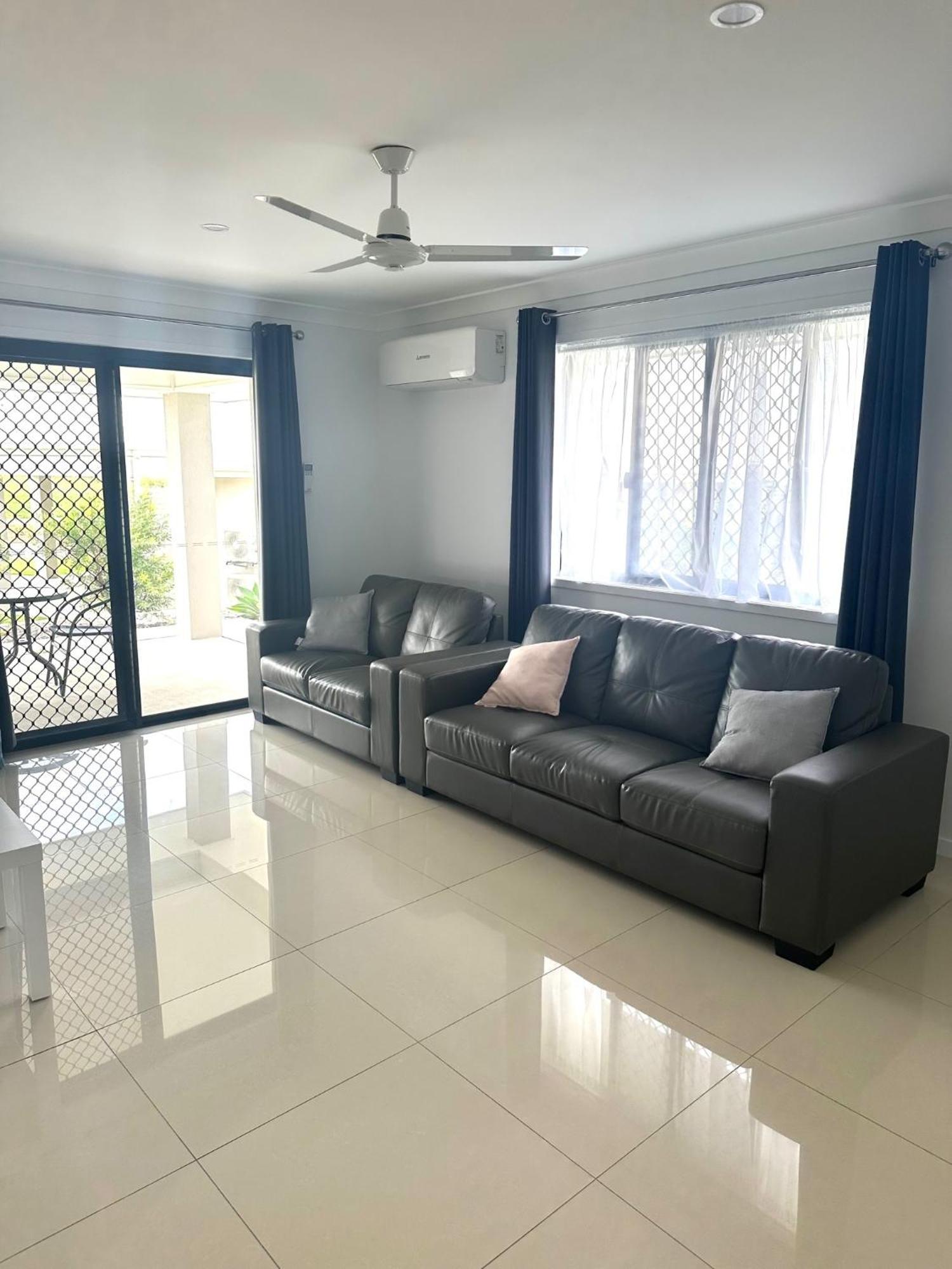Casa Nostra Motel Rockhampton Ngoại thất bức ảnh