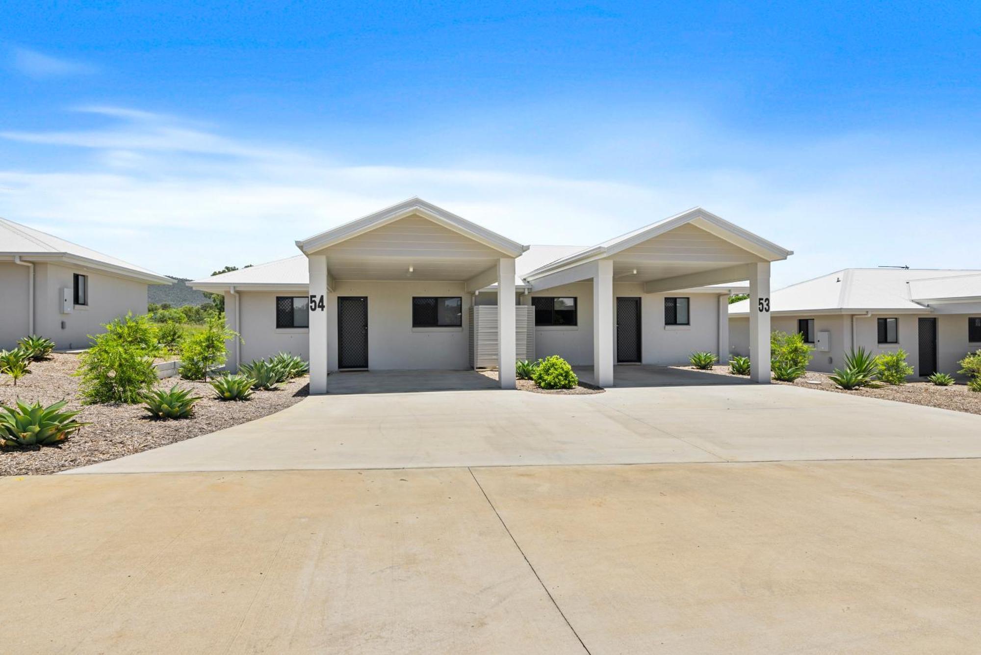 Casa Nostra Motel Rockhampton Ngoại thất bức ảnh