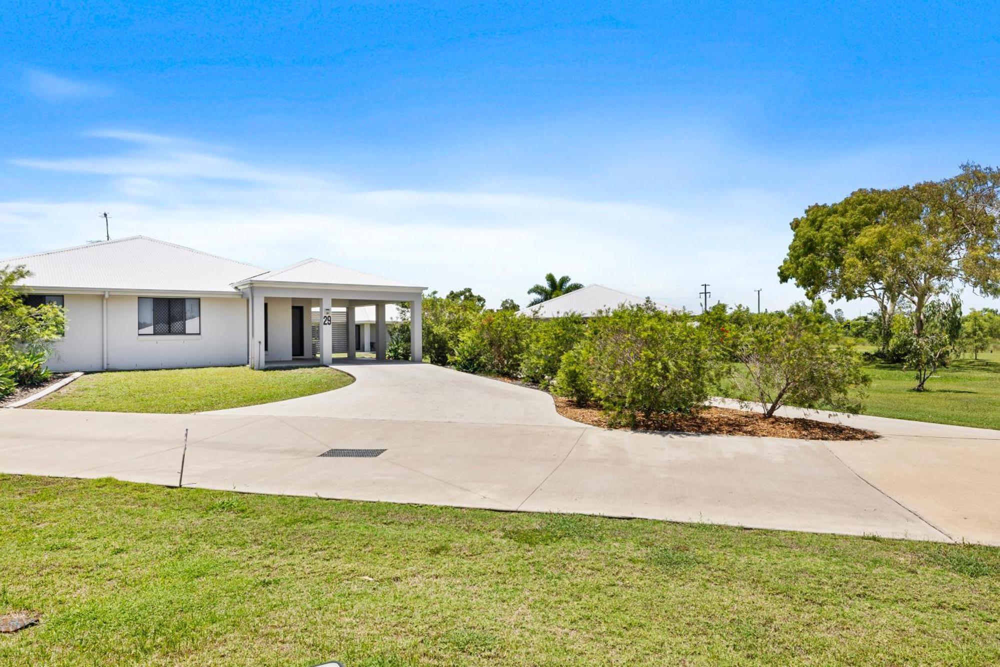Casa Nostra Motel Rockhampton Ngoại thất bức ảnh
