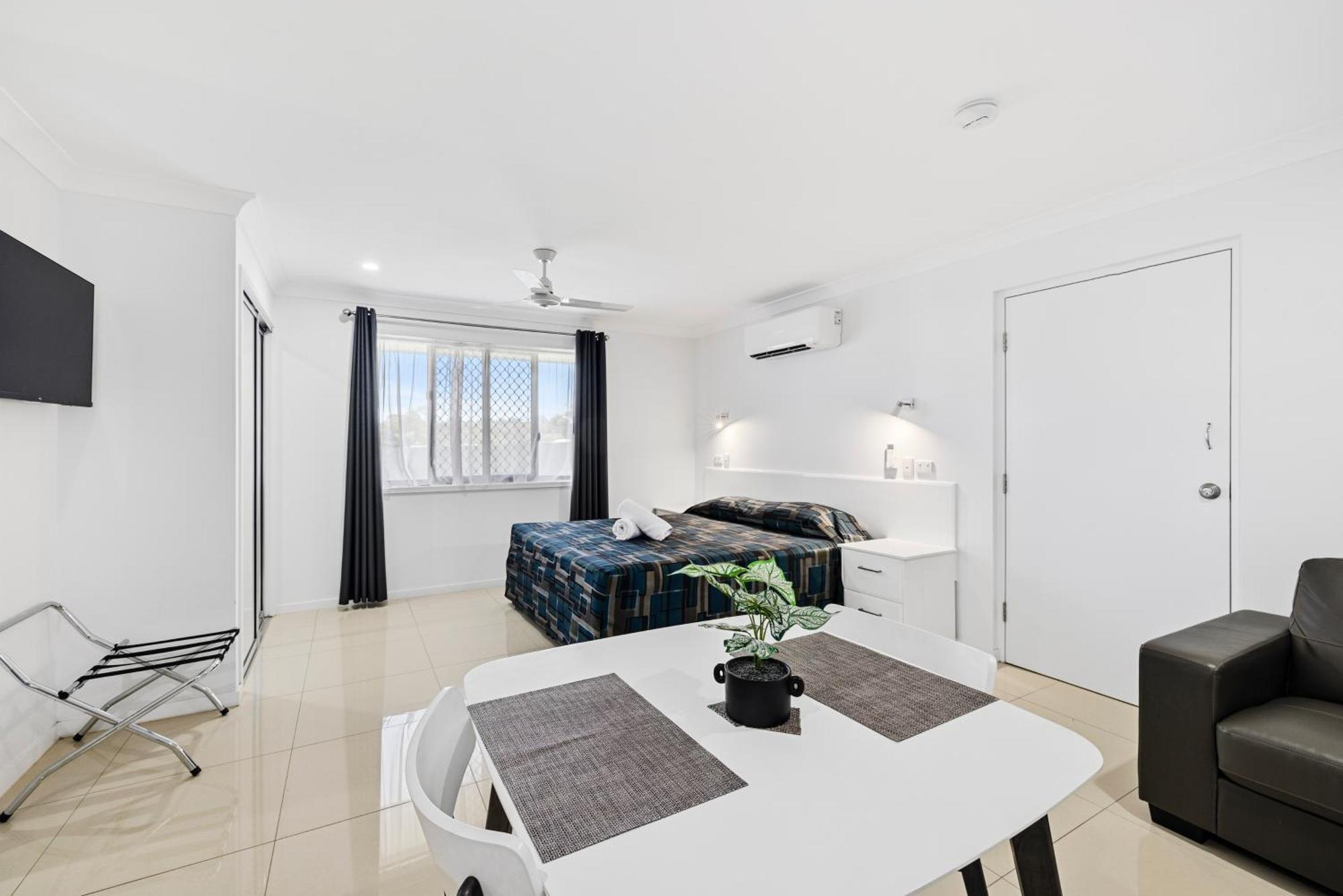 Casa Nostra Motel Rockhampton Ngoại thất bức ảnh