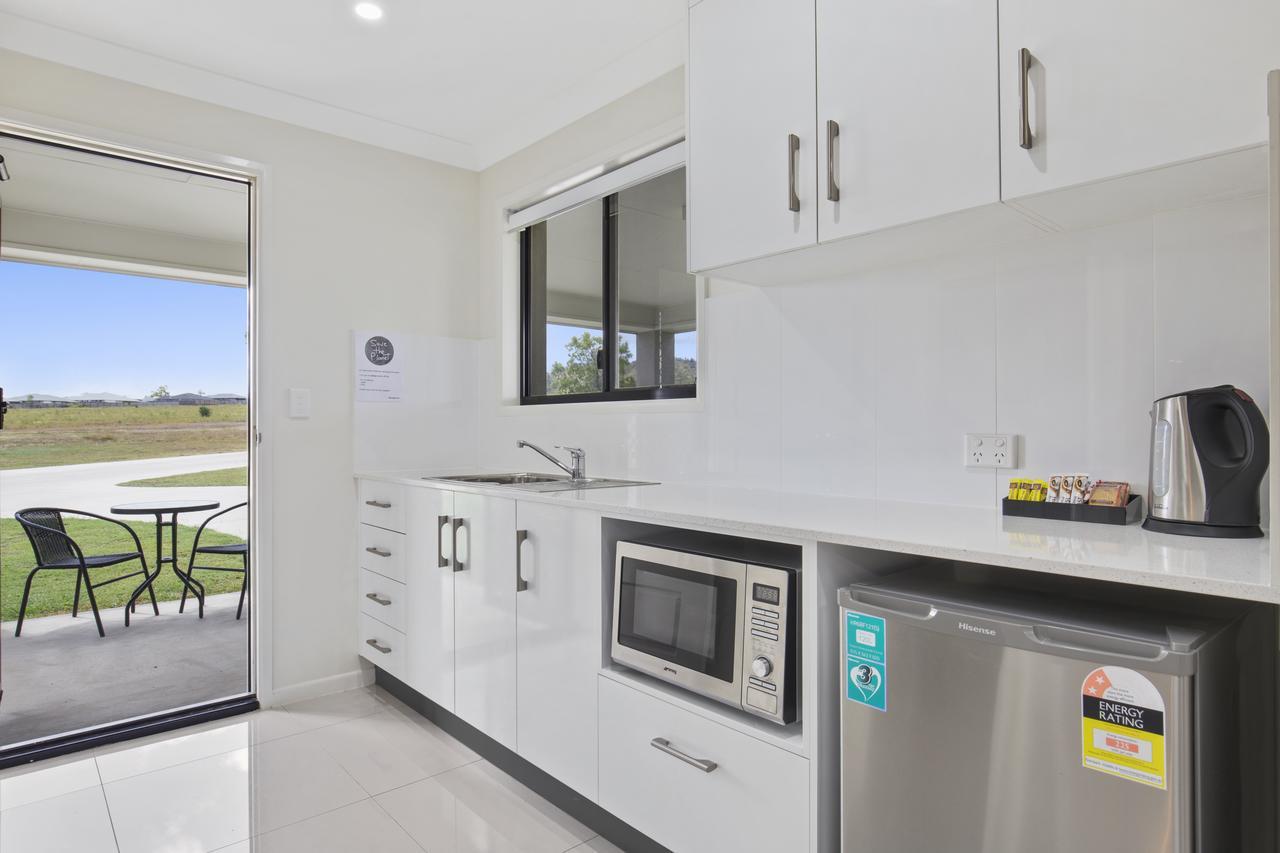 Casa Nostra Motel Rockhampton Ngoại thất bức ảnh