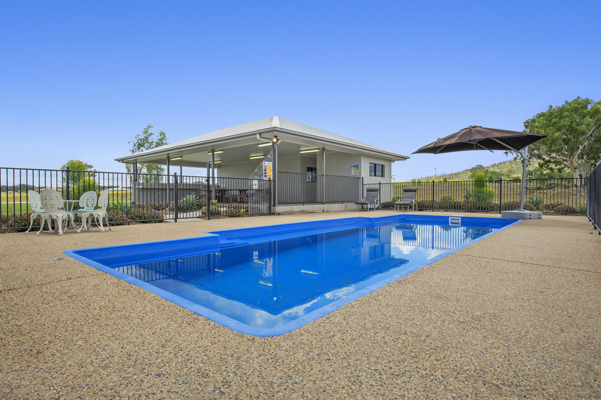 Casa Nostra Motel Rockhampton Ngoại thất bức ảnh